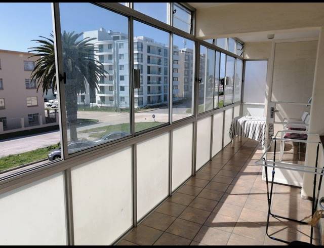 1 BEDROOM APARTMENT RENTED IN HUMEWOOD